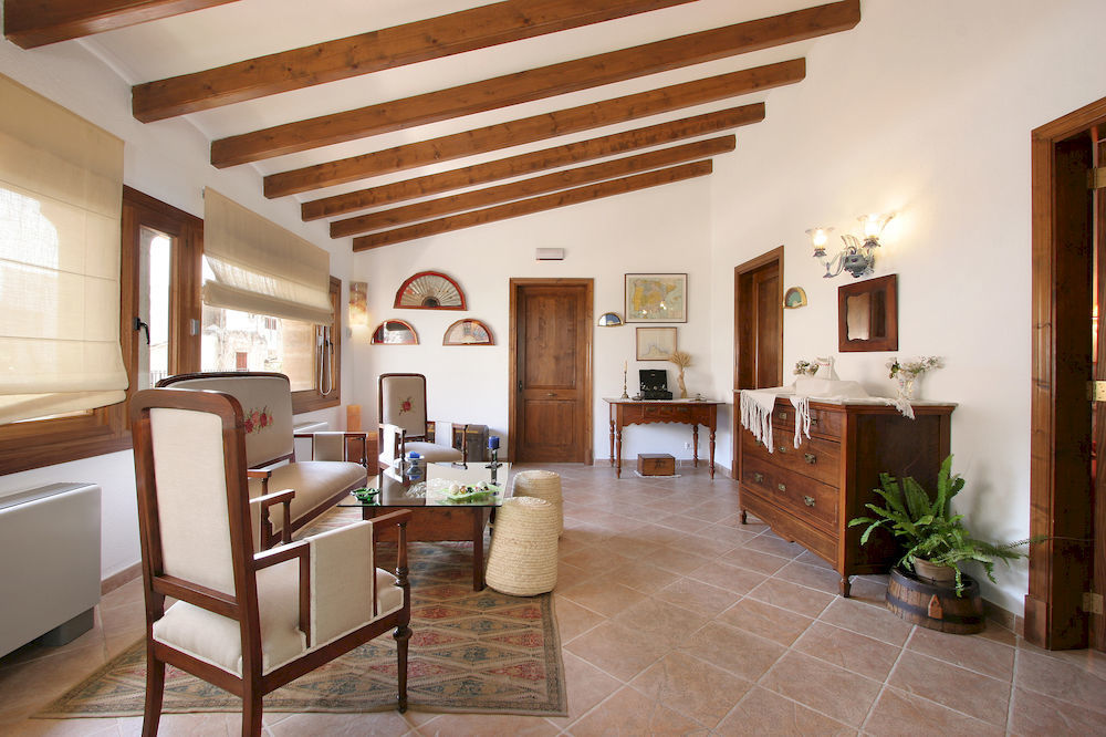Hotel De Lluc 4*